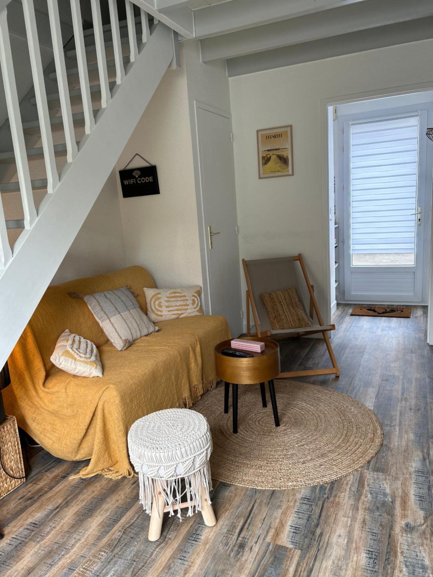 Villa En Bord De Mer ポミシェ エクステリア 写真