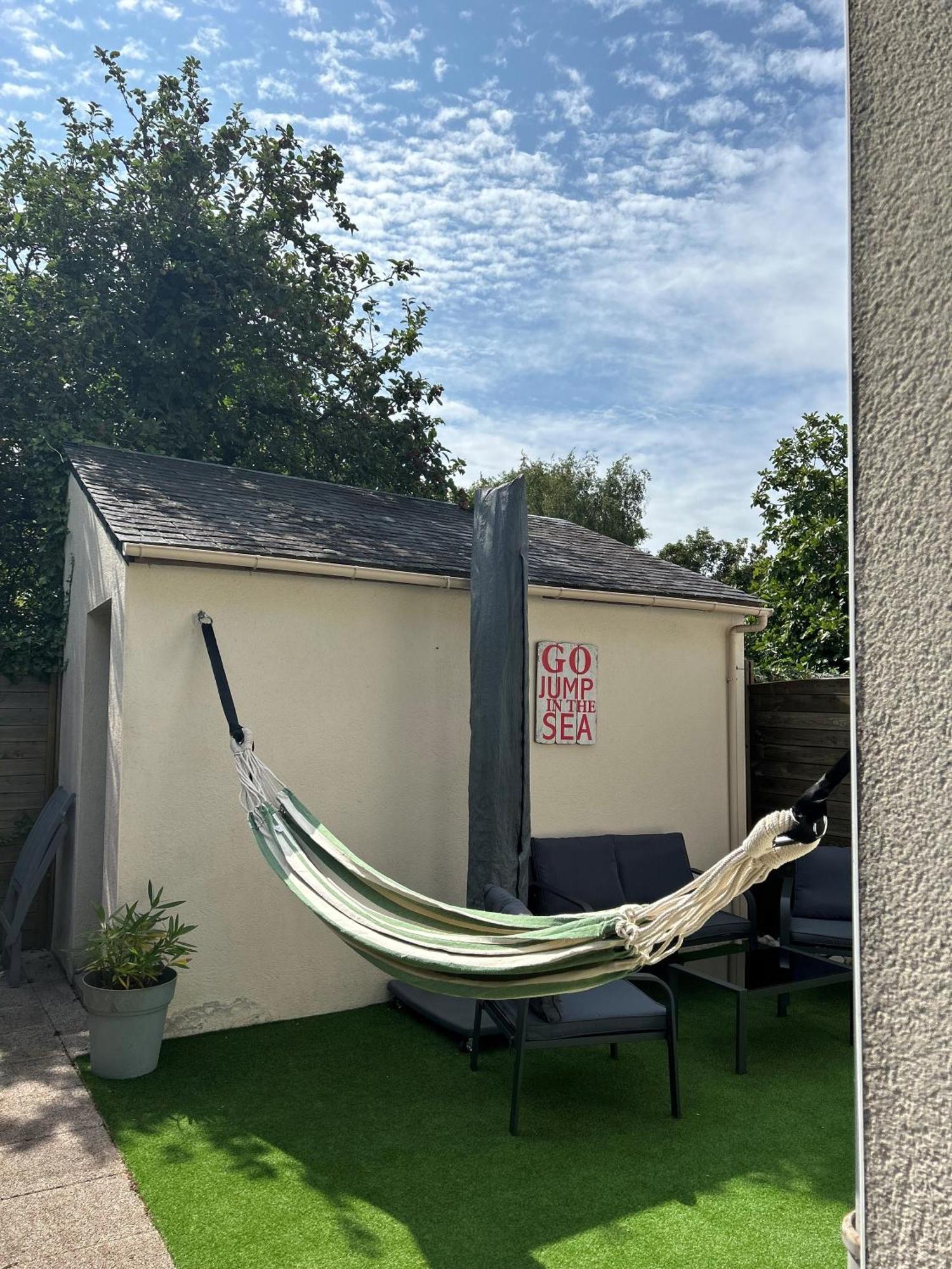 Villa En Bord De Mer ポミシェ エクステリア 写真